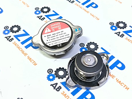 Крышка радиатора средняя 0,9 кг;  20Y-03-22110; 4343268; 4438117; РС200; ZX200; 0,9 кг; 39 мм