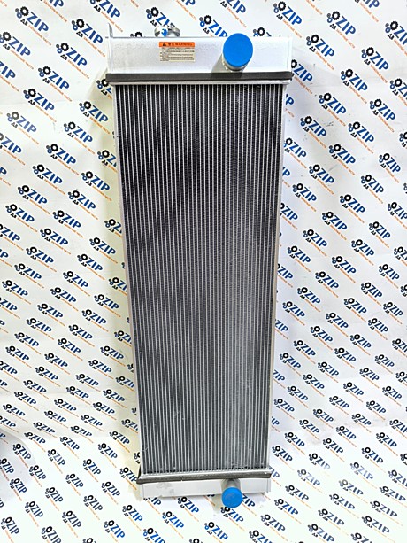 Радиатор охлаждения левый L ДВС 4654973; ZX670-5G